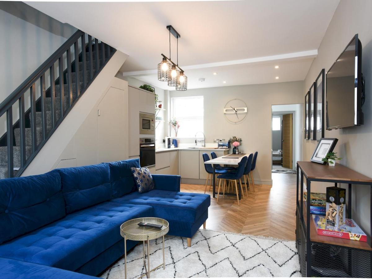 Pass The Keys Newly Refurbed 3Bed 2Bath House In Central Portsmouth Exterior photo